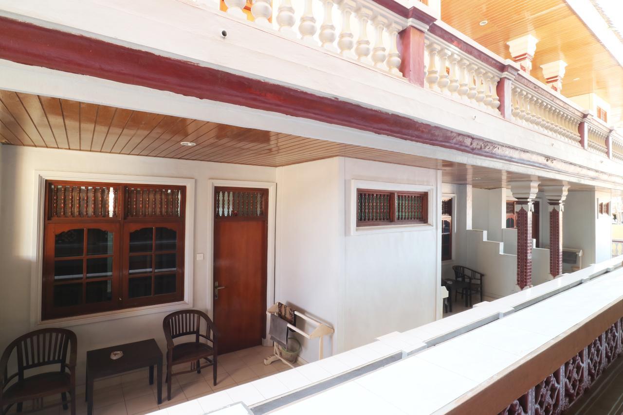 Taman Mekar Beach Inn Kuta Lombok Eksteriør billede